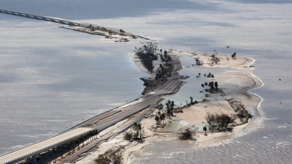 NOAA upgrades model to improve storm surge forecasting